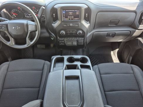 Used 2025 Chevrolet Silverado 1500 Custom Trail Boss AWD/4WD image 20