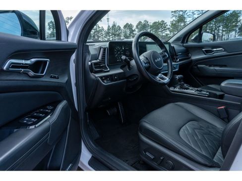 Used 2023 Kia Sportage X-Pro image 10