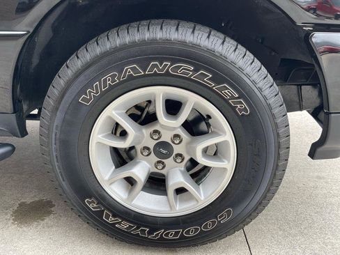 Used 2011 Ford Ranger XLT w/ Bright Trim Group image 19