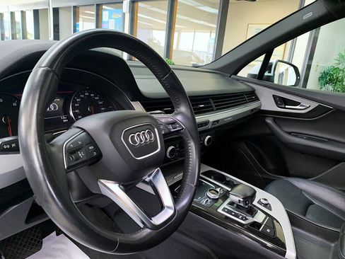 Used 2019 Audi Q7 2.0T Premium w/ Convenience Package AWD/4WD image 9