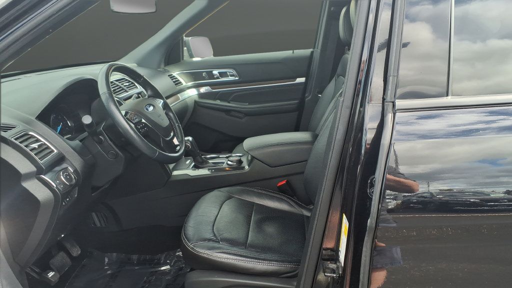 Used 2019 Ford Explorer Limited w/ Class III Trailer Tow Package AWD/4WD image 22