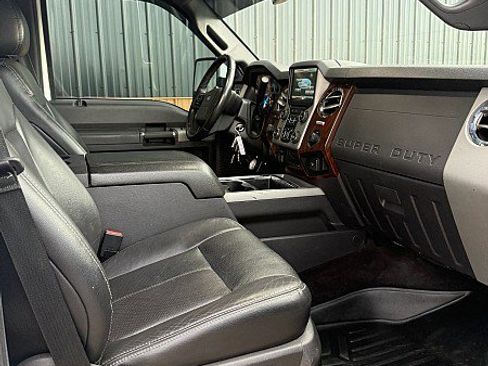 Used 2016 Ford F350 Lariat AWD/4WD image 8