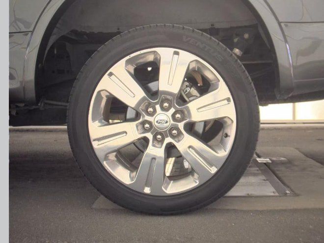 Used 2017 Ford F150 Limited w/ Trailer Tow Package AWD/4WD image 9