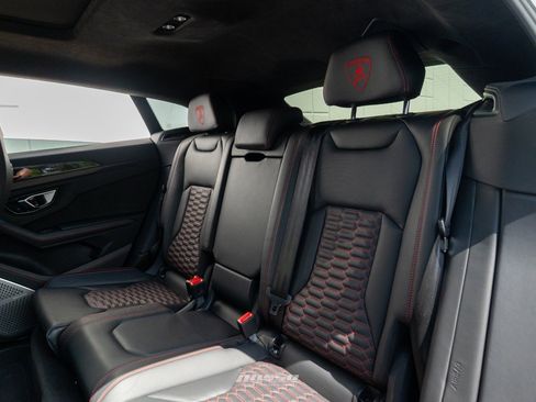 Used 2021 Lamborghini Urus AWD/4WD image 58