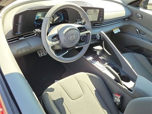 New 2025 Hyundai Elantra Sport image 2
