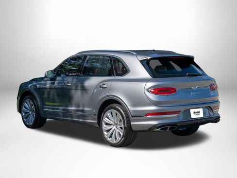 Used 2023 Bentley Bentayga AWD/4WD image 6