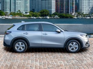 Certified 2023 Honda HR-V LX video 3