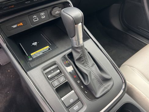 Used 2025 Honda CR-V EX-L image 16
