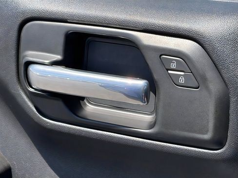 Used 2026 Chevrolet Silverado 1500 Custom RWD image 17