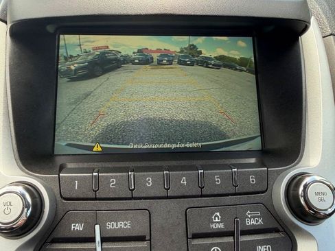 Used 2017 GMC Terrain SLT FWD image 30