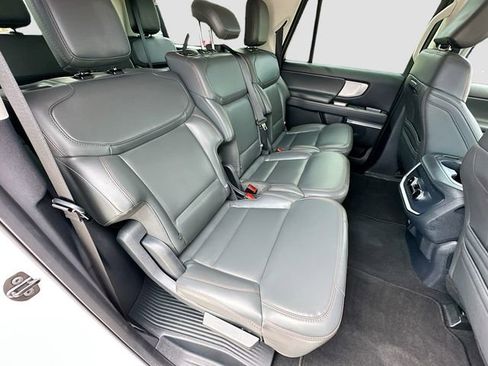 Used 2025 Ford Expedition Max Active image 29