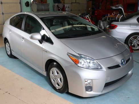 Used 2010 Toyota Prius FWD image 16