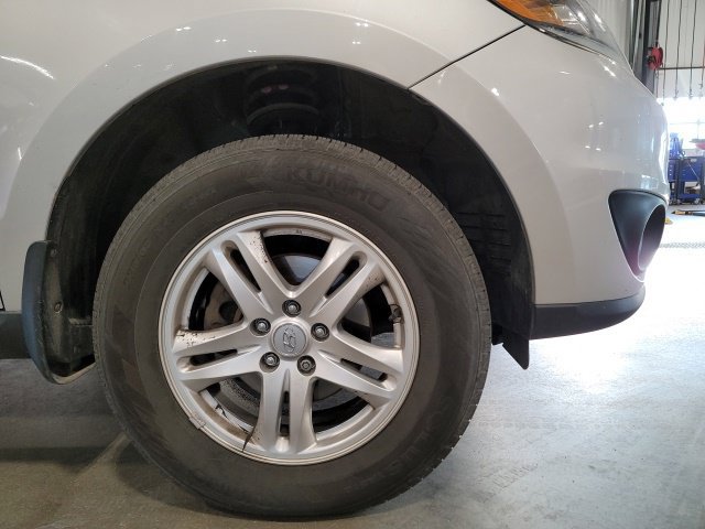 Used 2012 Hyundai Santa Fe GLS FWD image 15