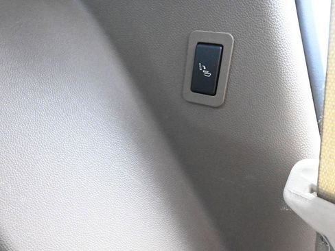 Used 2021 GMC Yukon Denali w/ LPO, Illumination Package image 41