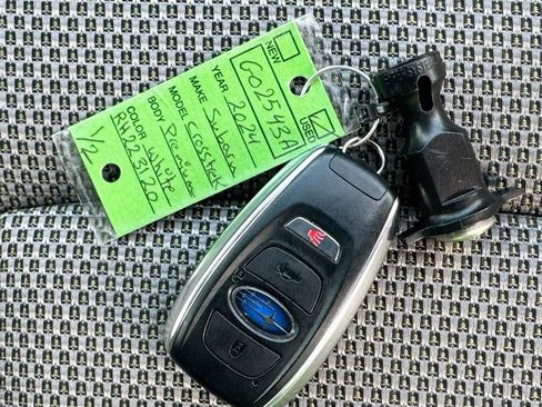 Used 2024 Subaru Crosstrek 2.0i Premium image 36