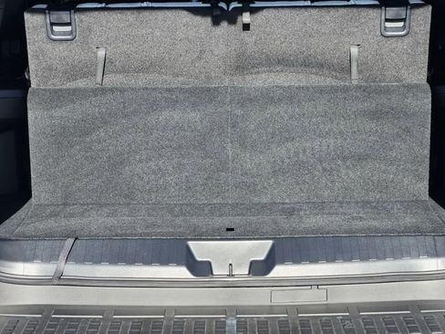 Used 2025 Toyota 4Runner SR5 image 27