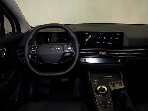 New 2026 Kia Sportage AWD Hybrid image 8