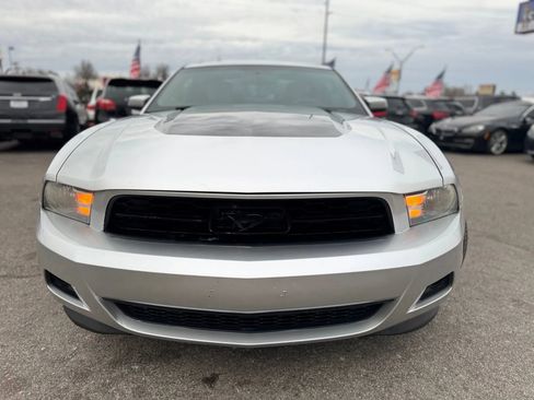 Used 2012 Ford Mustang Premium image 9