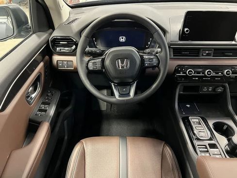 Used 2023 Honda Pilot Elite image 33