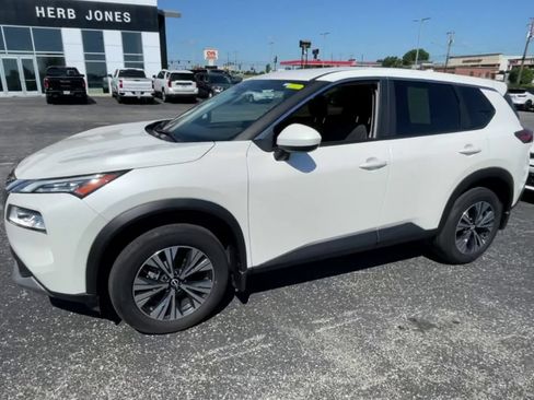 Used 2023 Nissan Rogue SV AWD/4WD image 6