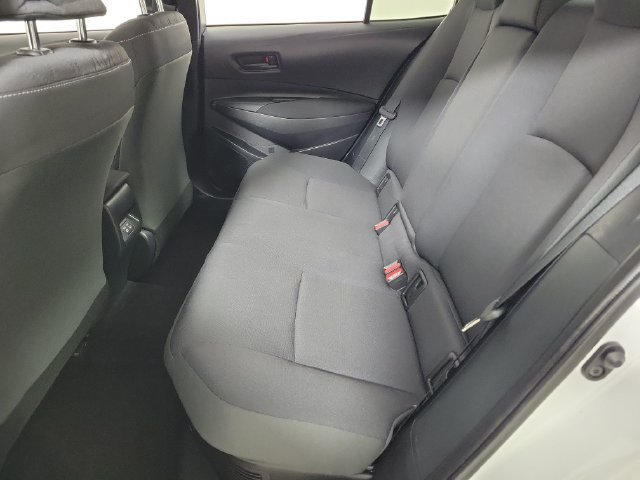 Used 2025 Toyota Corolla LE FWD image 12
