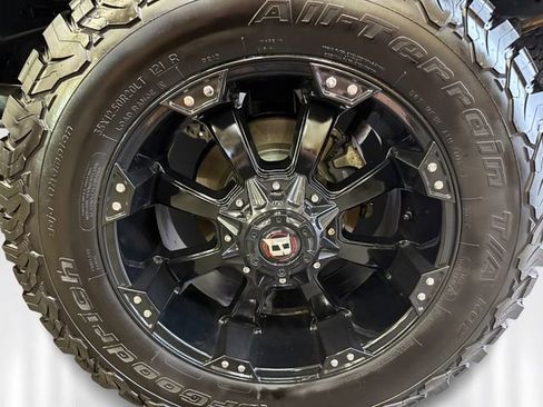 Used 2019 Ford F150 XLT w/ Trailer Tow Package image 9