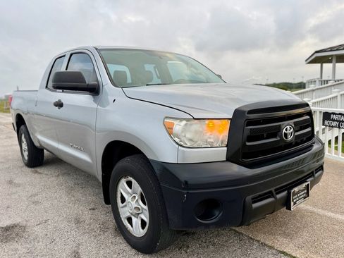 Used 2012 Toyota Tundra 2WD Double Cab image 3