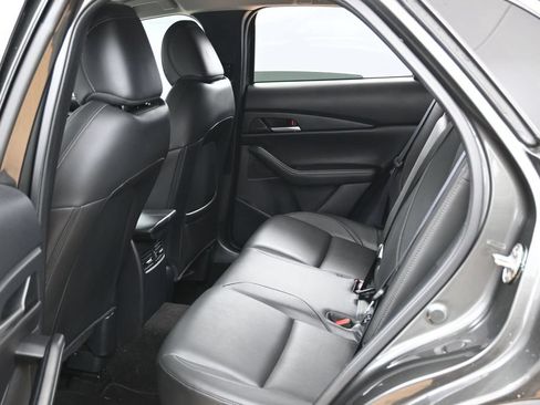 Used 2023 MAZDA CX-30 AWD 2.5 S w/ Select Package image 29