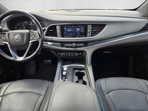 Used 2022 Buick Enclave Premium AWD/4WD image 17