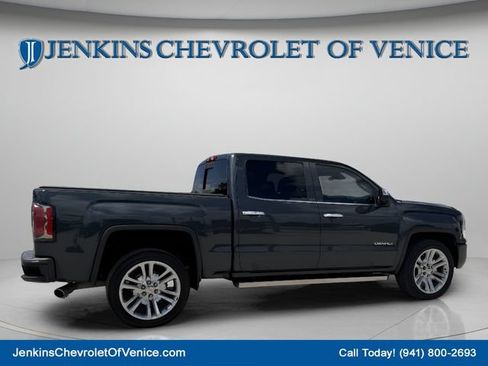Used 2017 GMC Sierra 1500 Denali w/ Denali Ultimate Package AWD/4WD image 4