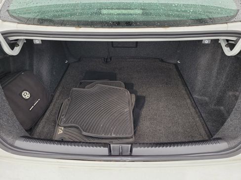 Used 2016 Volkswagen Jetta SEL w/ Lighting Package image 8