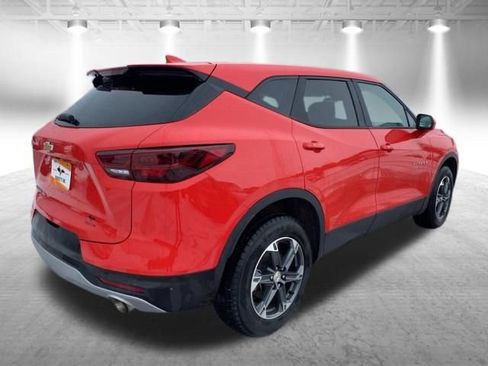 Used 2025 Chevrolet Blazer LT image 6