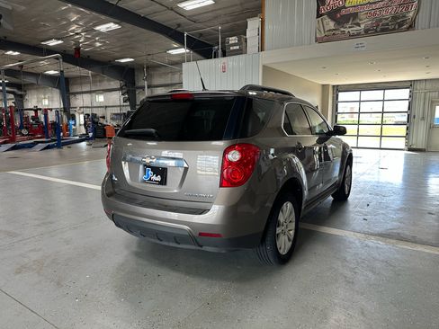 Used 2011 Chevrolet Equinox LT image 5