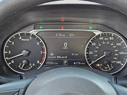 Used 2024 Nissan Altima 2.5 SV image 10