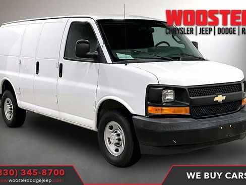 Used 2017 Chevrolet Express 2500 image 1