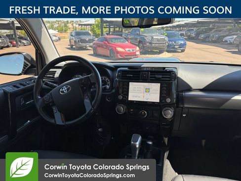 Used 2023 Toyota 4Runner TRD Off-Road Premium w/ Moonroof Package AWD/4WD image 10