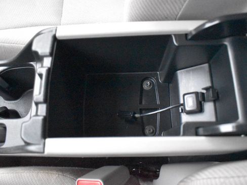 Used 2012 Honda Civic LX image 27