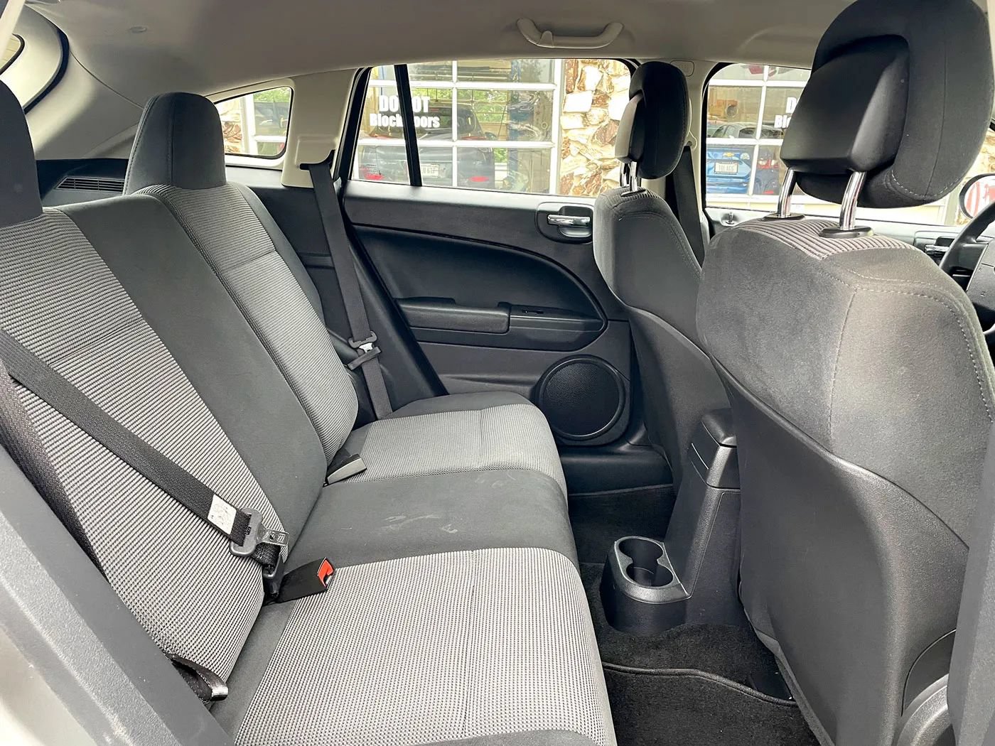 Used 2011 Dodge Caliber Heat w/ Driver Convenience Group FWD image 11