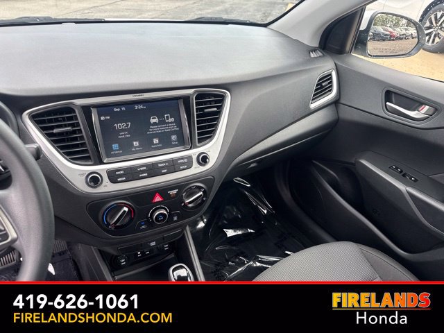 Used 2022 Hyundai Accent SEL FWD image 18