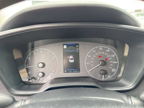 Used 2025 Toyota Corolla LE FWD image 14