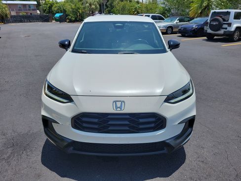 Used 2023 Honda HR-V Sport image 4