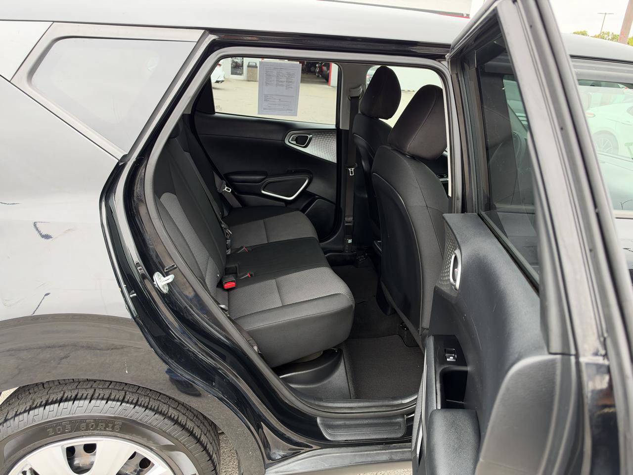 Used 2020 Kia Soul LX FWD image 10