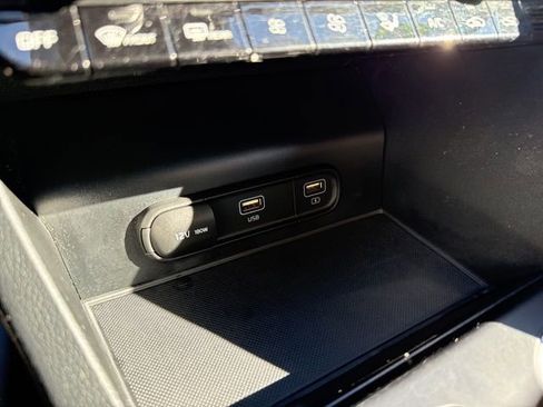 Used 2021 Kia K5 GT-Line w/ GT-Line FWD Premium Package image 32