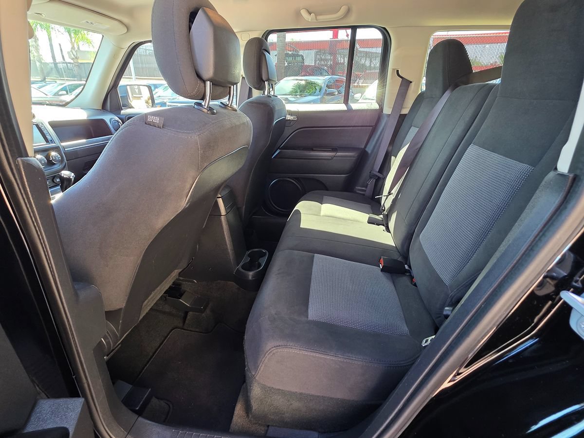 Used 2017 Jeep Patriot Latitude FWD image 22