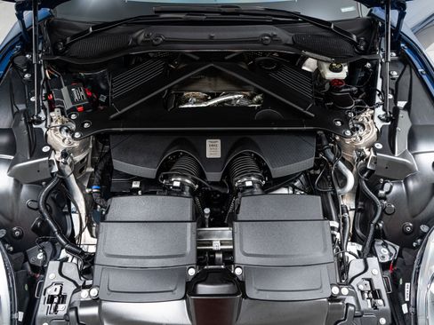 Used 2024 Aston Martin DB12 Volante -Carbon Fiber Bucket S image 12