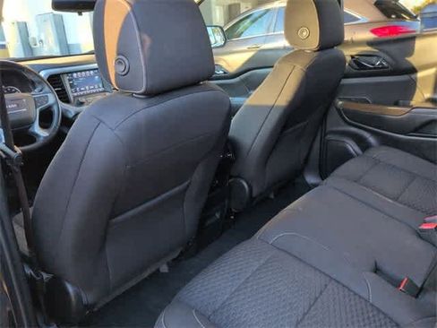 Used 2018 GMC Acadia SLE w/ Driver Alert Package I image 19