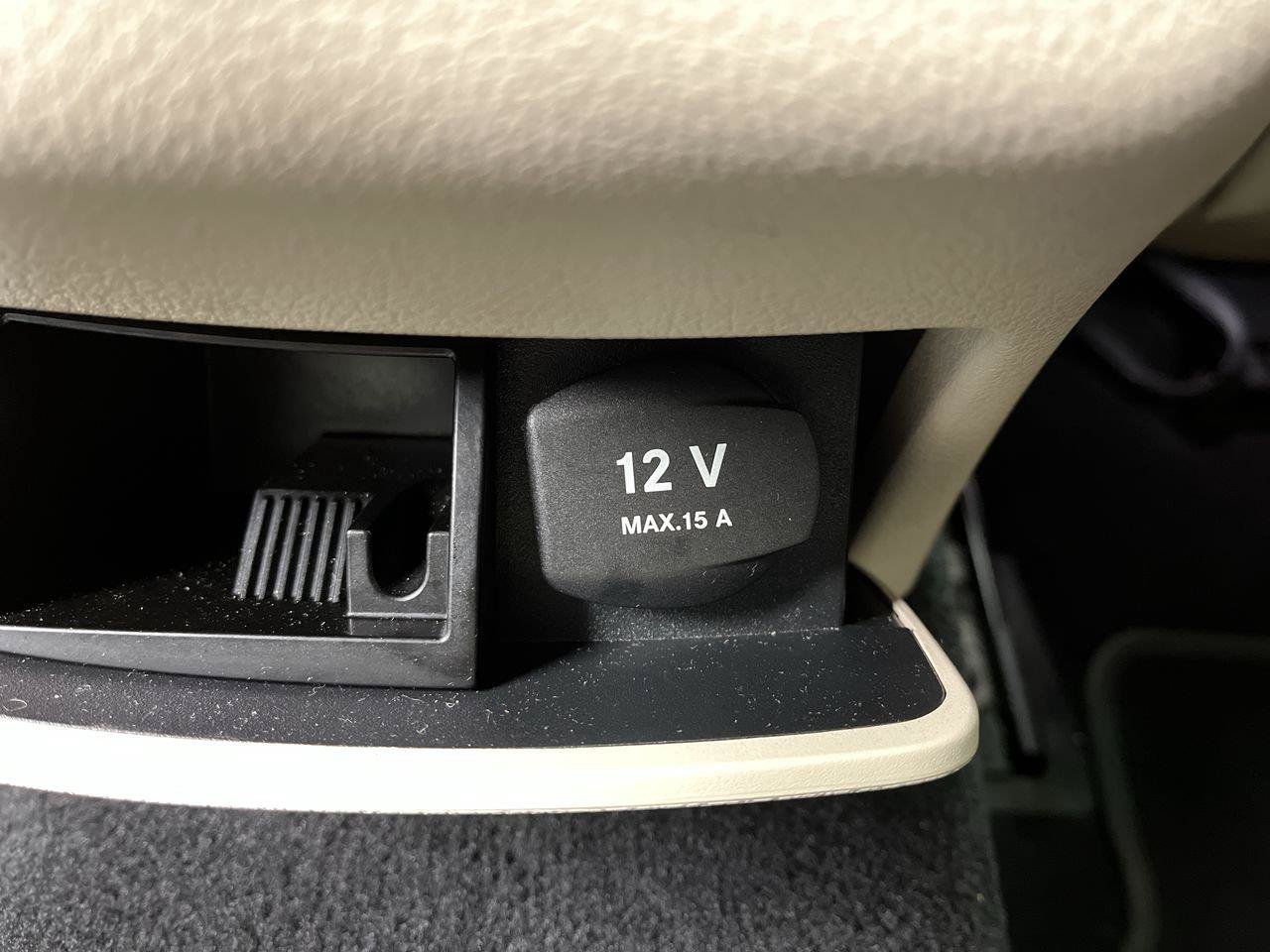 Used 2017 Mercedes-Benz E 300 4MATIC image 17