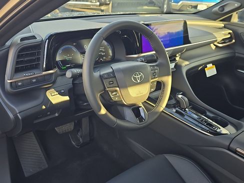 New 2026 Toyota Crown Limited image 14