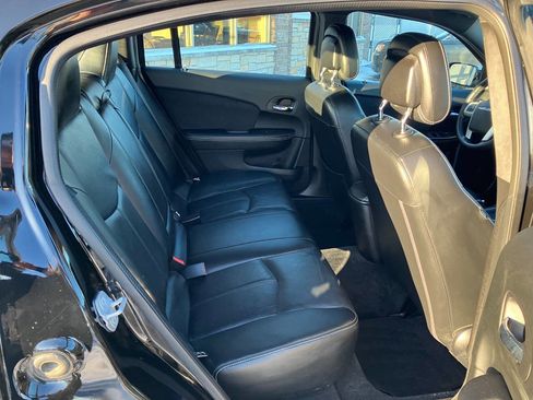Used 2013 Chrysler 200 Limited image 16
