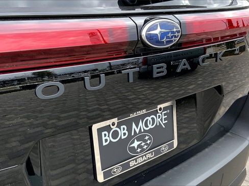 Used 2026 Subaru Outback Premium image 9